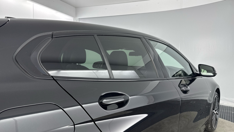 BMW 1 Series 118i [136] M Sport 5dr [Live Cockpit Professional] Petrol Hatchback